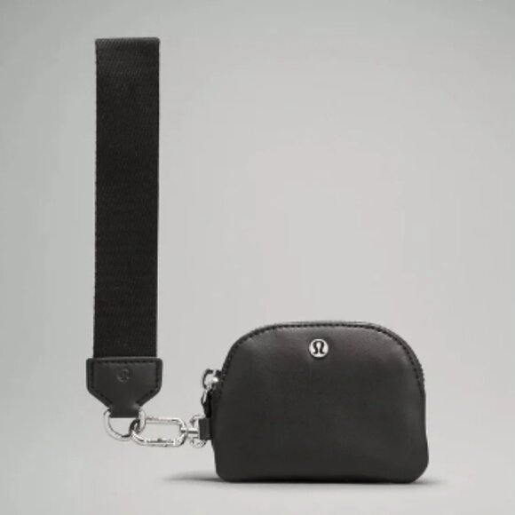 lululemon athletica Clutches & Wristlets - Picture 3 of 5